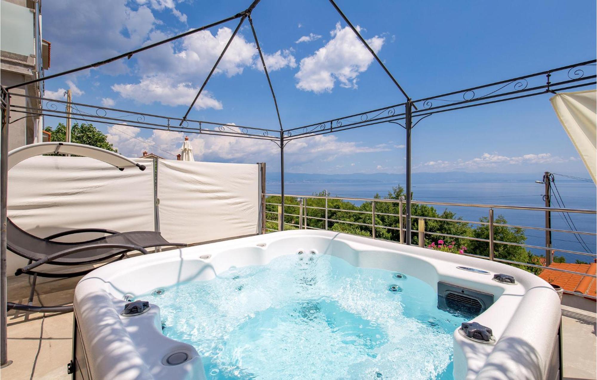 Stunning Apartment In Мощеничка-Драга Экстерьер фото